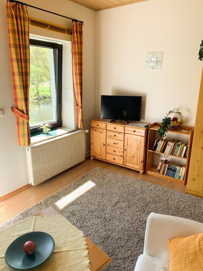 Апартаменты Doppelzimmer An Der Lahn Ohne Kueche Obernhof Экстерьер фото